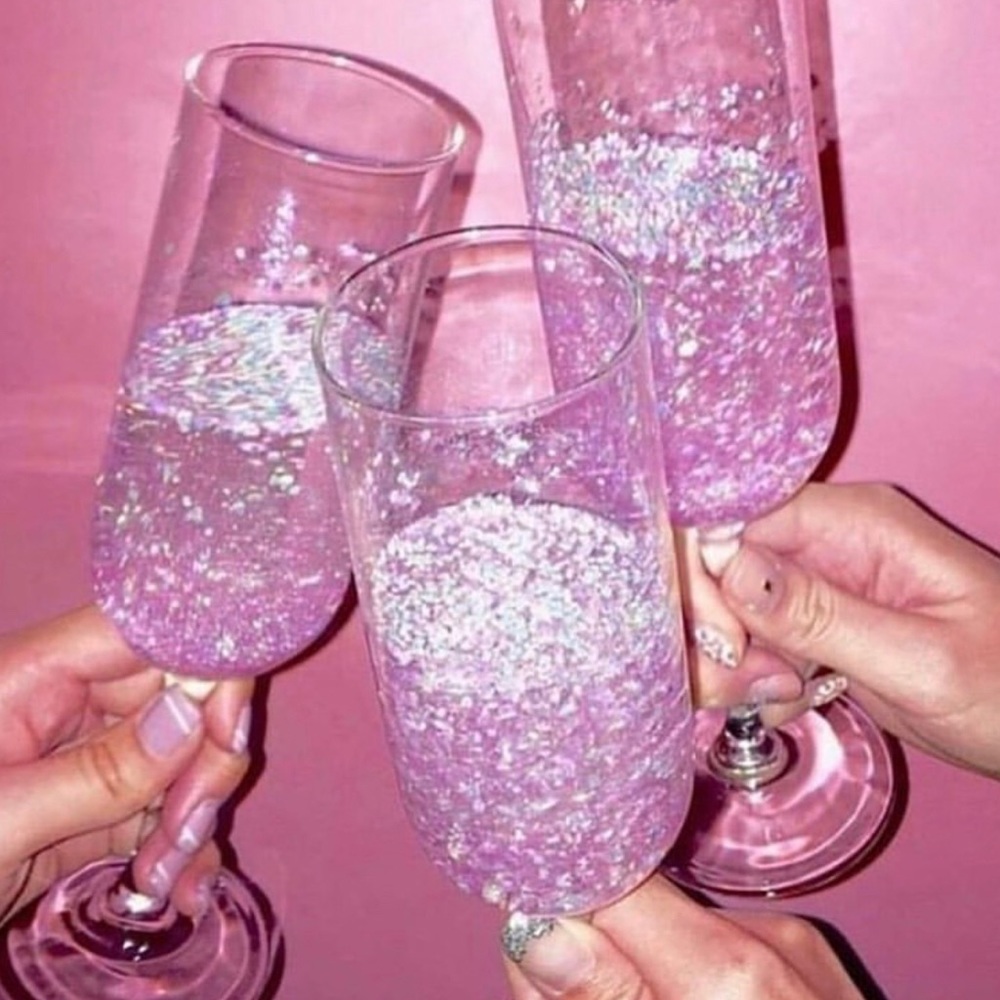 ✨OPEN TO OFFERS✨